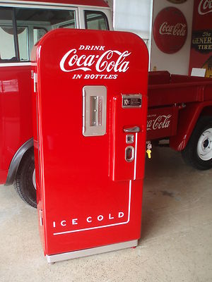 1952 Vintage Vendo 39 Coca Cola Machine In Restored & Great Condition ...